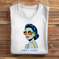 Damen Premium Bio V-Neck T-Shirt Frau mit Sonnenbrille